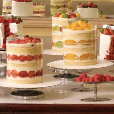 Strawberry layer cake